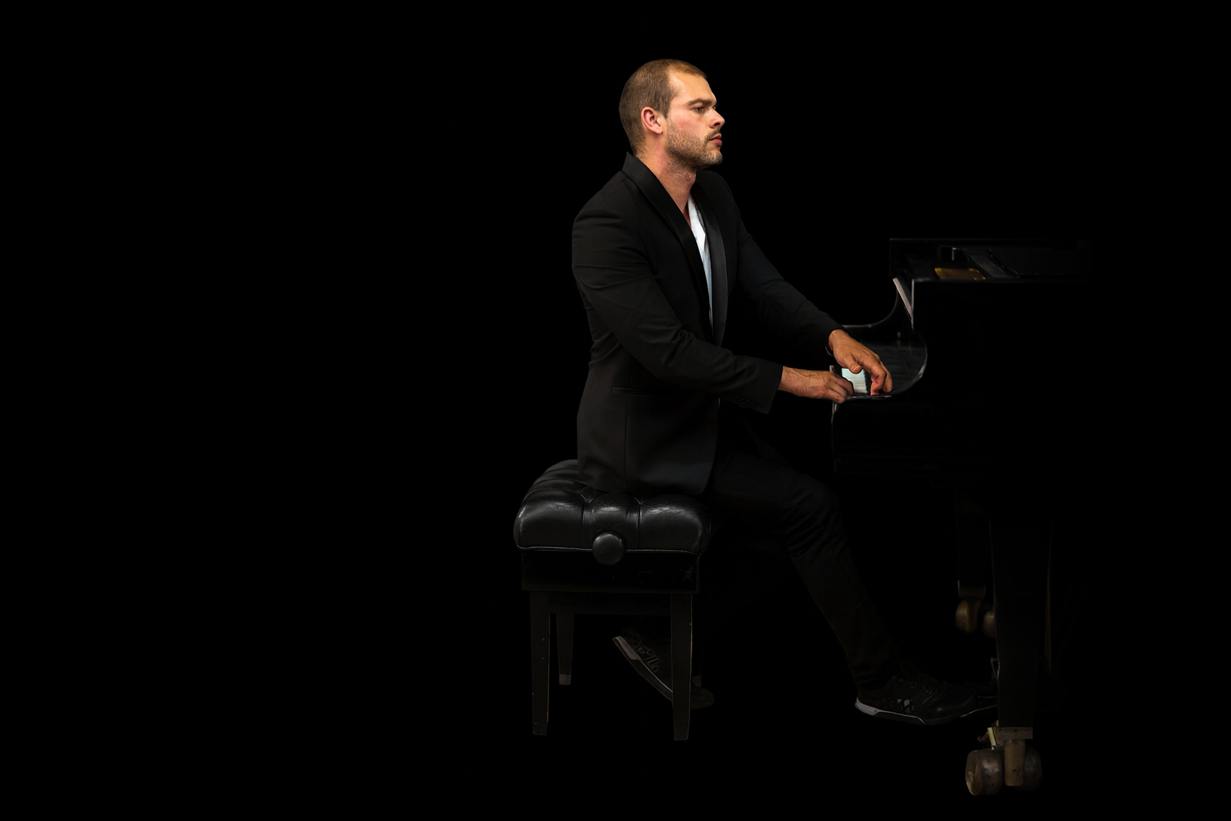 Pianist body in motion